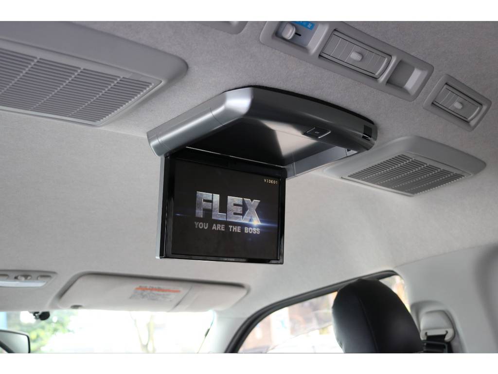 カロッツェリアリアフリップダウンモニター！