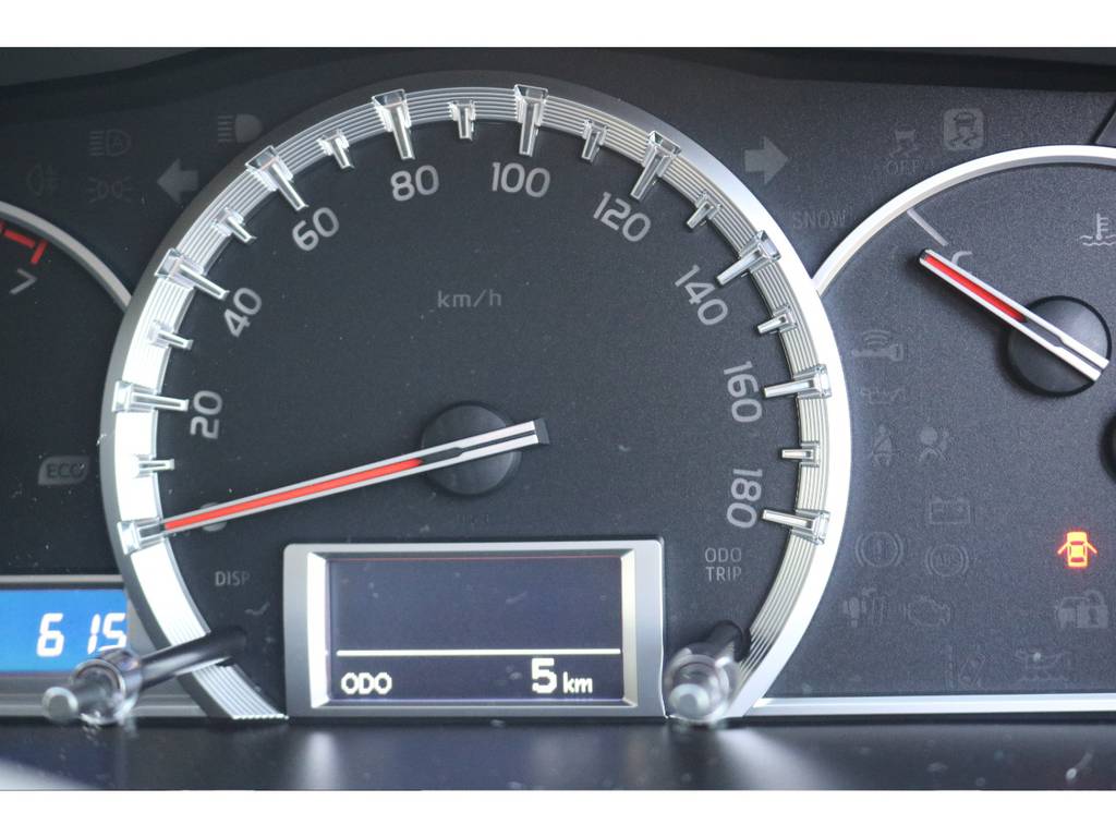 走行５ｋｍ！新古車です！