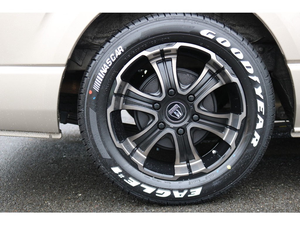 新品ＦＬＥＸバルベロ１７インチアルミ！ＧＯＯＤＹＥＡＲタイヤ！