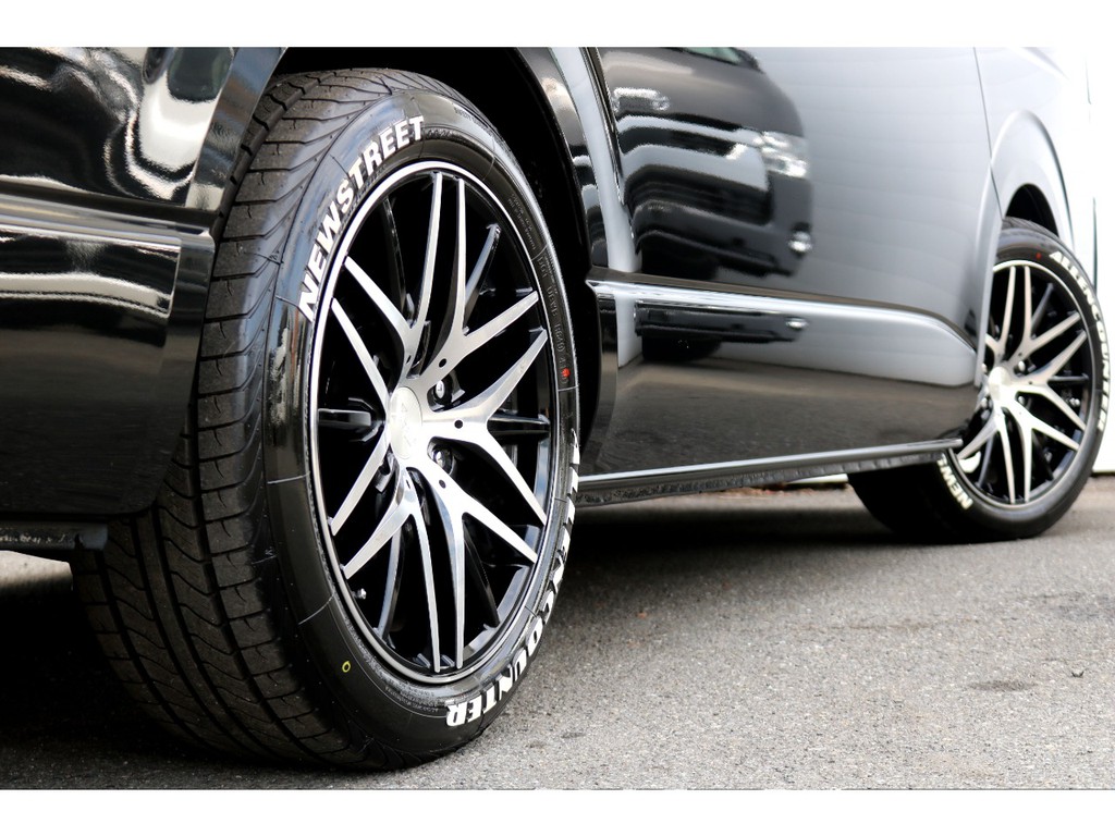 エクイップ１８インチアルミ！