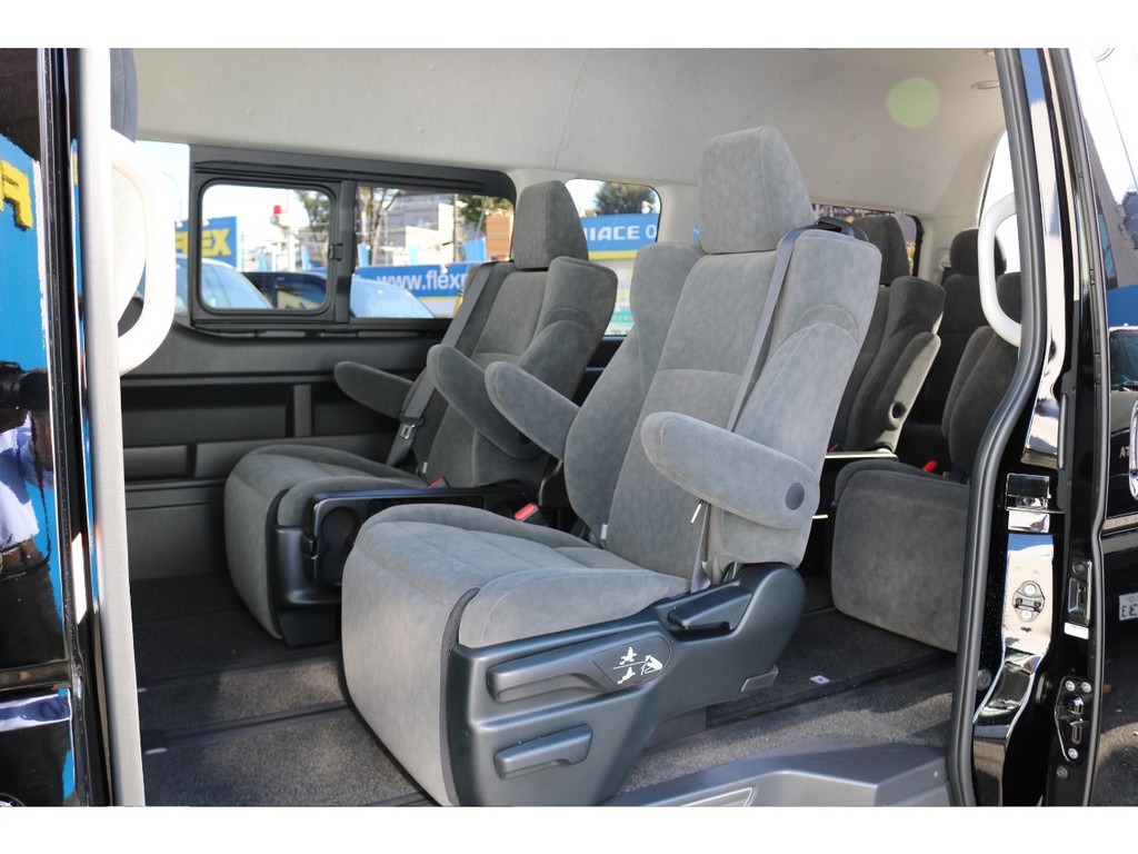 キャプテンシート！スライドレール！１０人乗り！