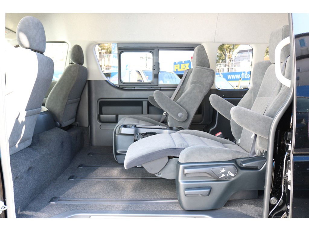 キャプテンシート！スライドレール！１０人乗り！