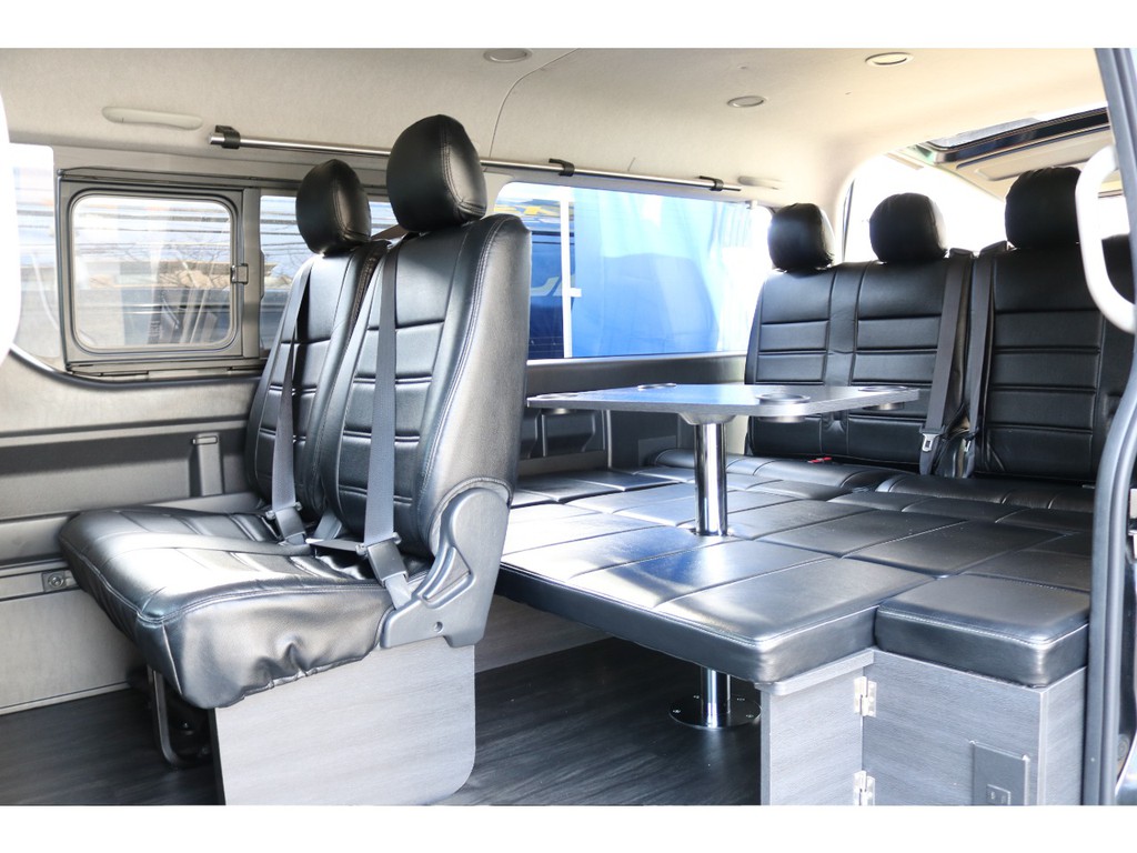 シートアレンジ車