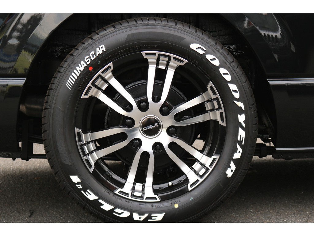 ＦＬＥＸ Ｄｅｌｆ０２１７インチアルミ！ＧＯＯＤＹＥＡＲタイヤ！