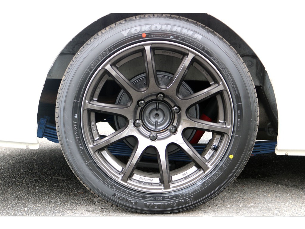 RAYS１８インチアルミ！新品ＹＯＫＯＨＡＭＡタイヤ！