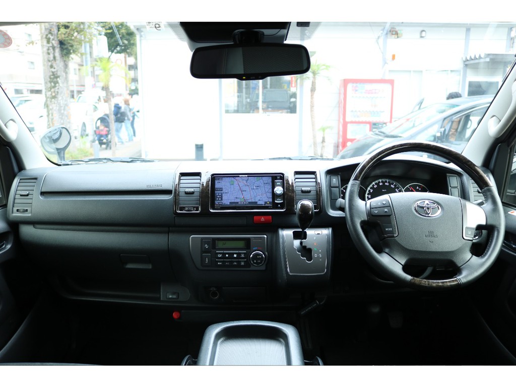 ダークプライム専用ナビパネル＆コンビハンドル＆シフトノブ！