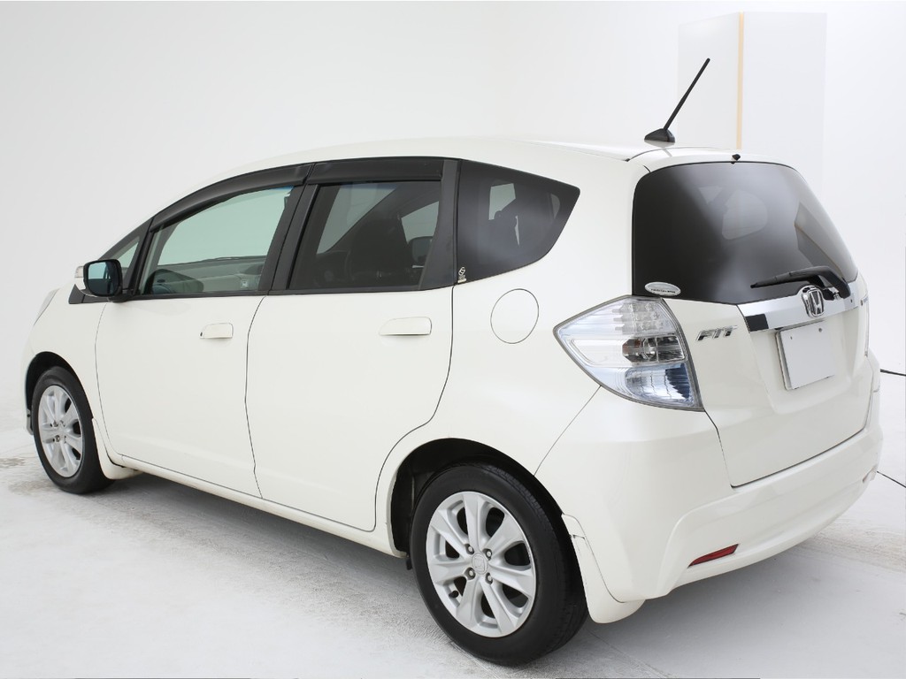 ホンダ フィットハイブリッド 1 3 ナビプレミアムセレクション 価格 33万円 千葉県 物件番号 中古車 の情報 価格 Mota