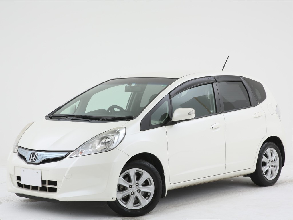 ホンダ フィットハイブリッド 1 3 ナビプレミアムセレクション 価格 33万円 千葉県 物件番号 中古車 の情報 価格 Mota