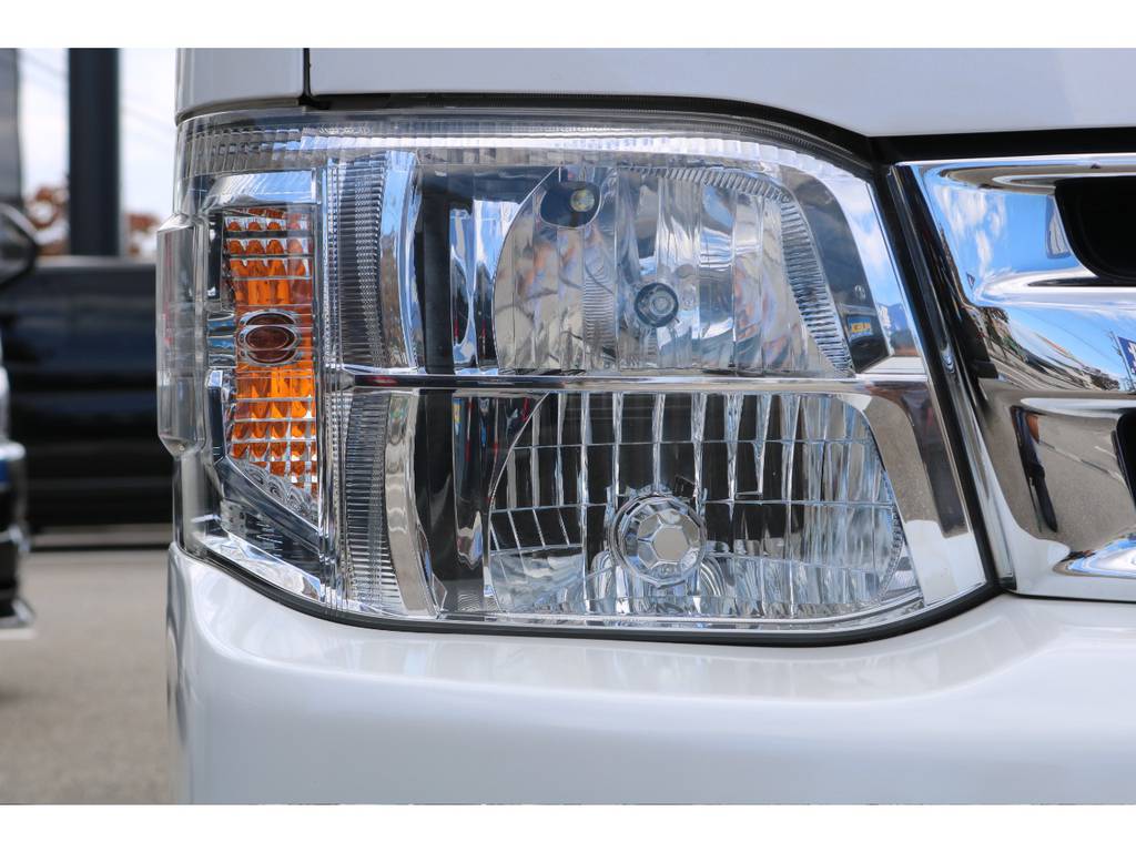 メーカーオプションのHID装着車両！