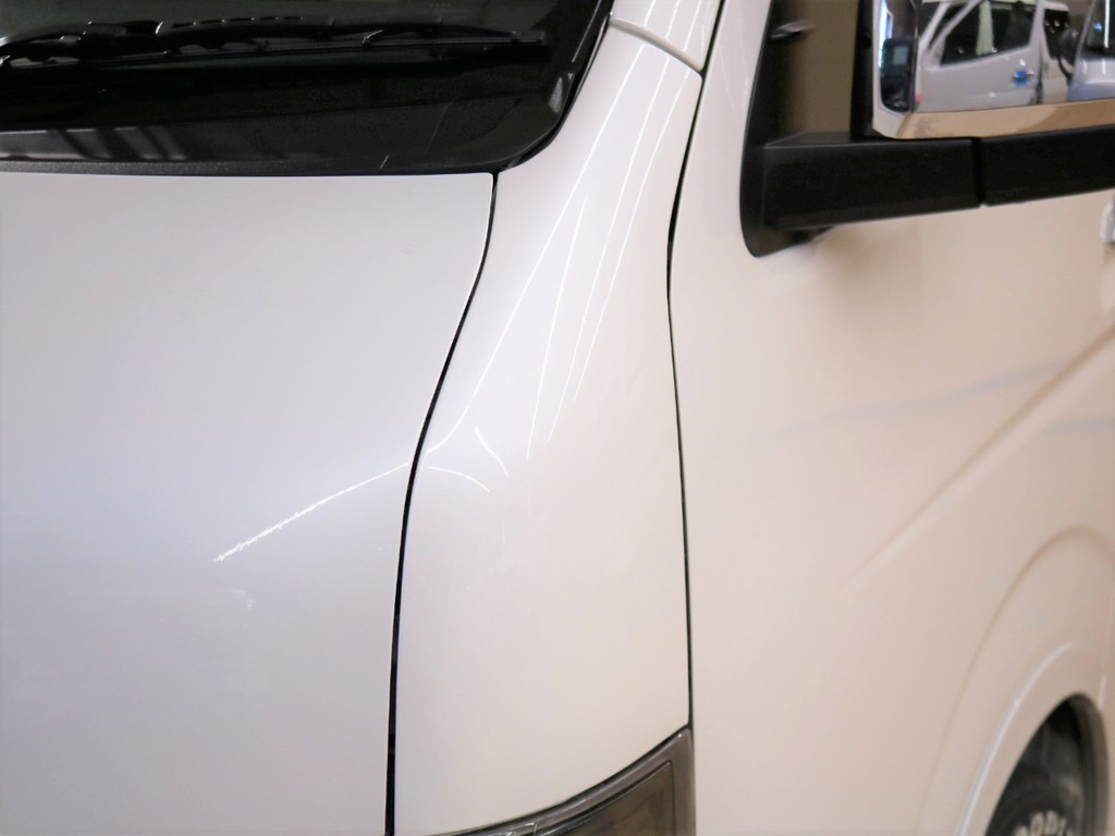 ガッツレスコーナーパネル搭載★スッキリした見た目で車検もOK♪