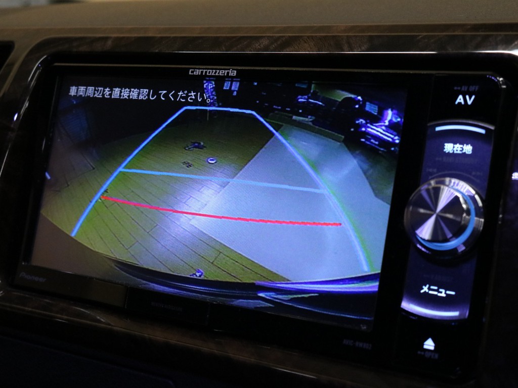 バックカメラ施工済★駐車時も安心です♪
