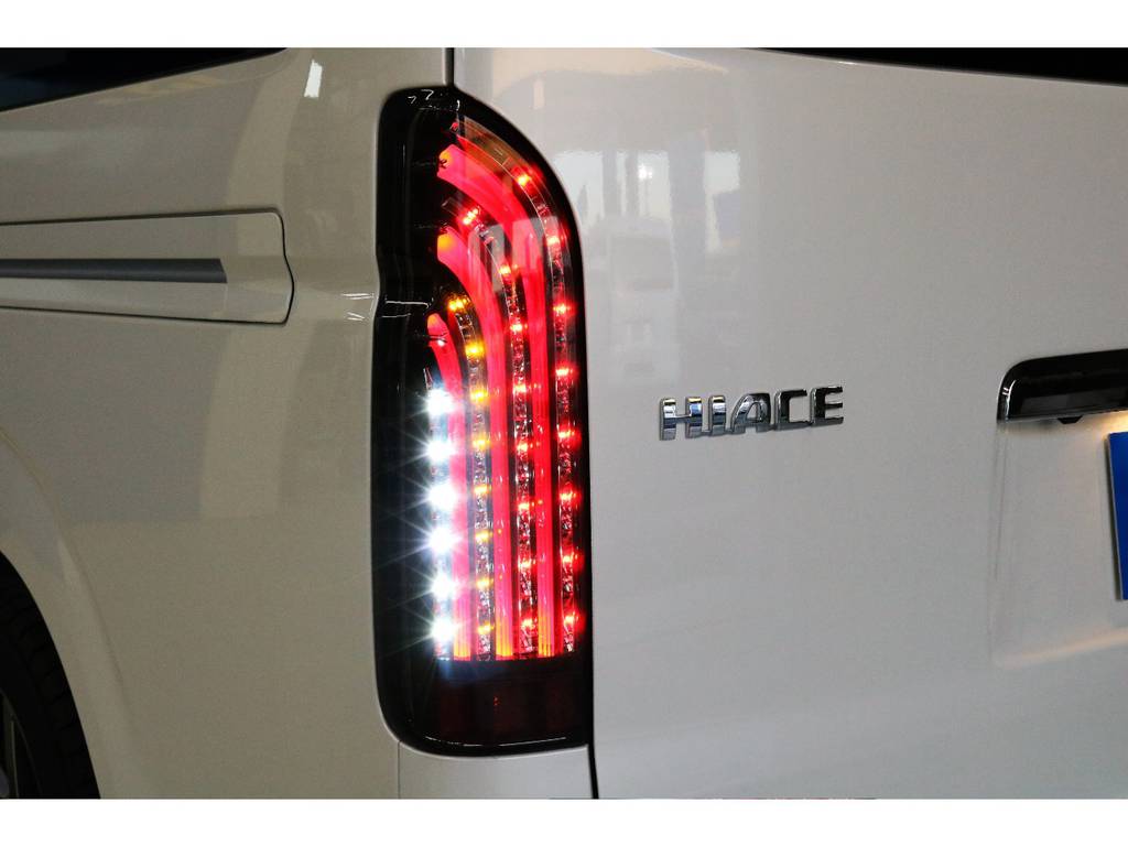 オリジナル煌きレッドＬＥＤテールランプ