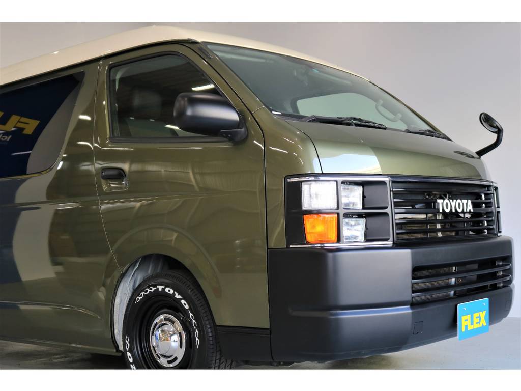 新車から中古車まで幅広く展示！！常時３０台以上の豊富な品揃え！！