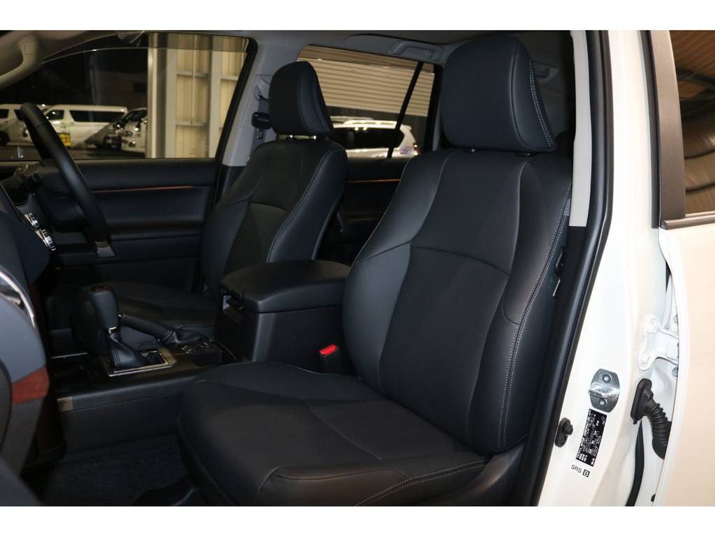 中古車は全車徹底的にルームクリーニング！！綺麗な状態で納車させて頂きます。