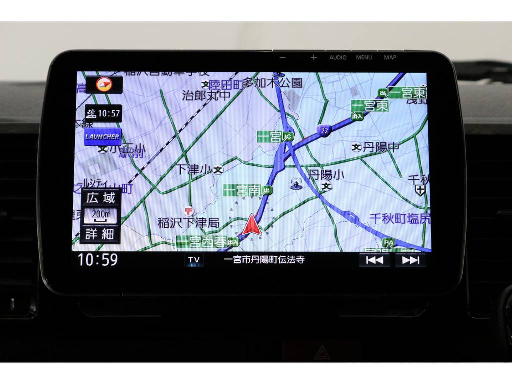 パナソニック製９インチＳＤナビを搭載！大画面で地図画面も見やすく、ＴＶも見やすいです♪