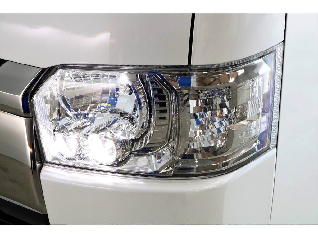 ダークプライム専用ＬＥＤヘッドライト搭載！ハロゲンライトに比べて明るく、夜間走行も安心です♪