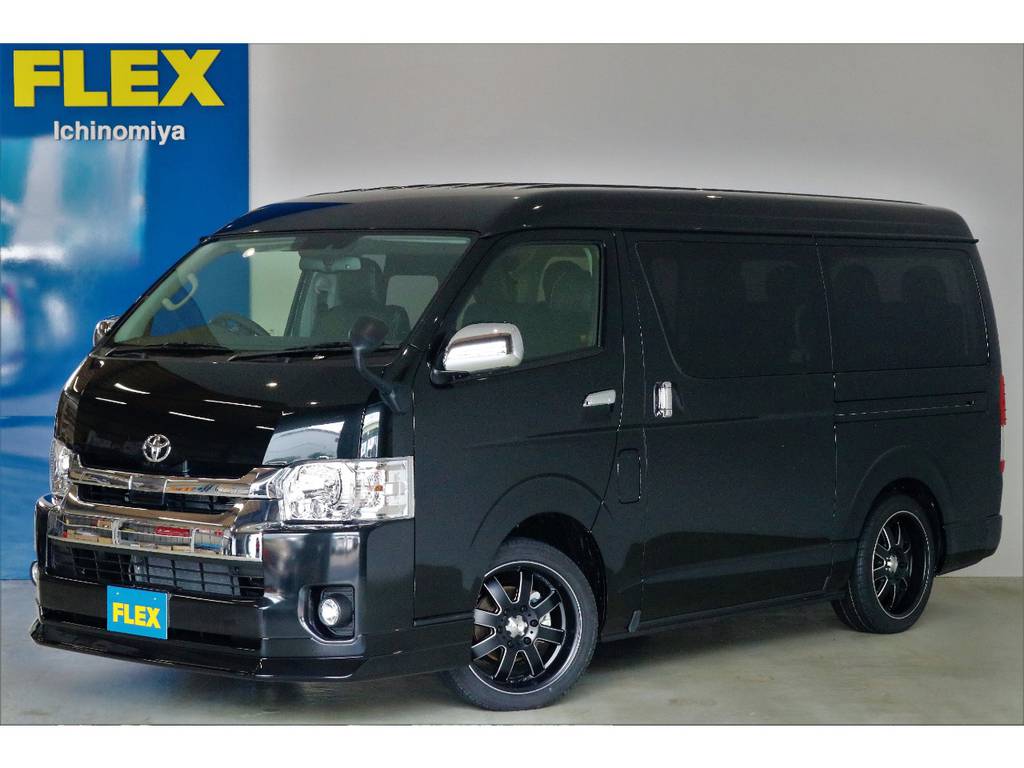 新車ワゴンＧＬ４ＷＤベースでファミリーに最適な内装架装！
