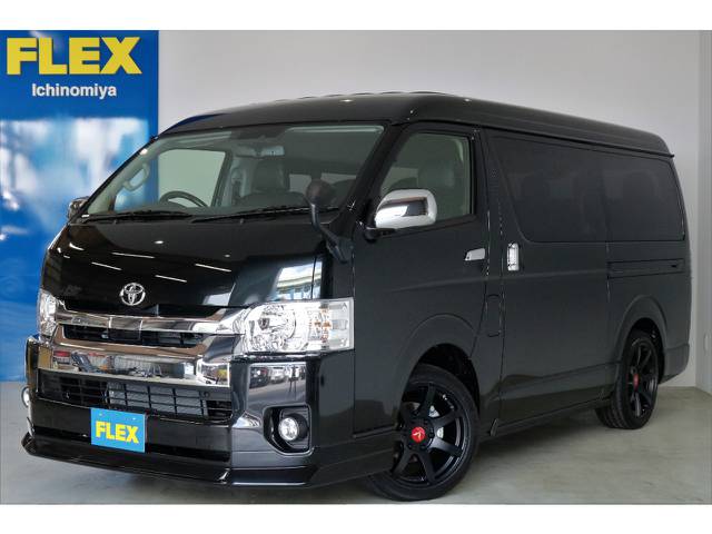 ハイエースワゴンＧＬ４ＷＤベースのオリジナル内装架装車の完成です！