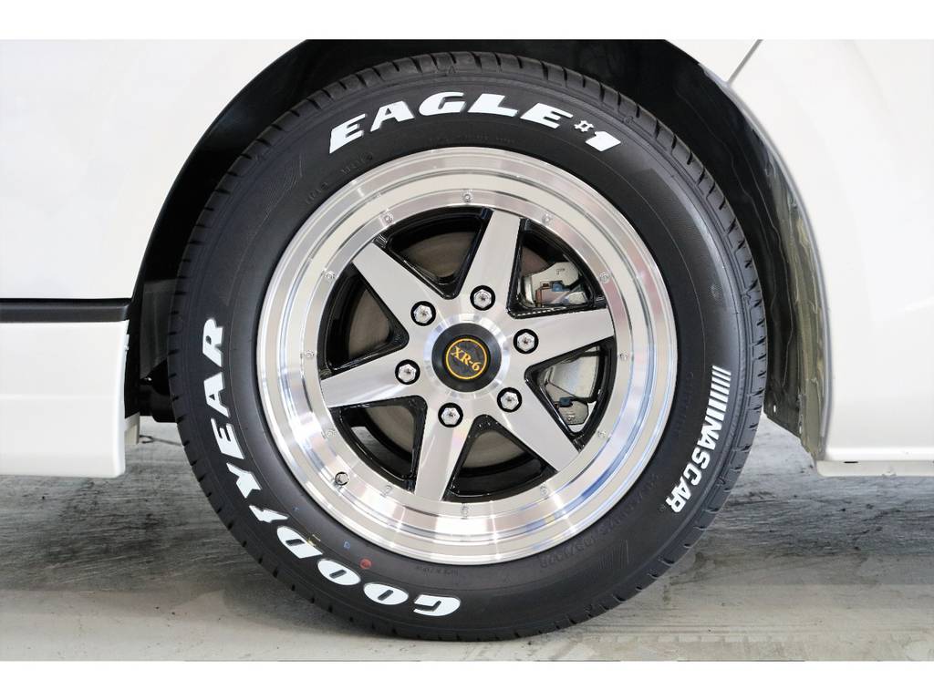 最近人気上昇中　XR-6　17インチアルミホイール＆Goodyear　EAGLE1　NASCARタイヤ!!!!