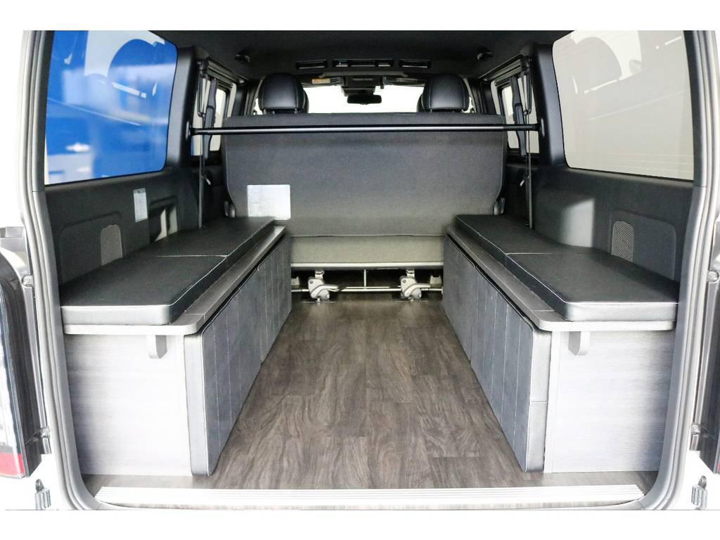 床張り施工済みなので重たい荷物や汚れたものでも傷つきにくく汚れが落ちやすいです!!!!!!