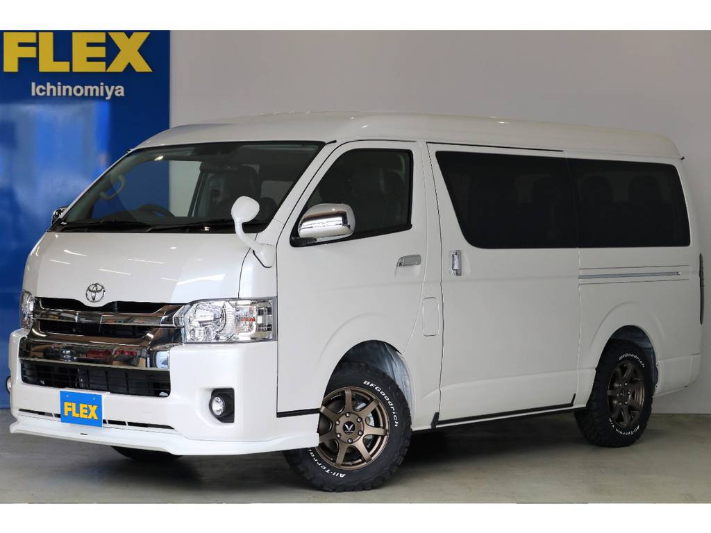 新車ハイエースワゴンGL４ＷＤ・オリジナル内装架装R1が入荷いたしました!!!!