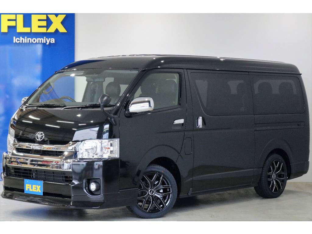 新車ハイエースワゴンGL４ＷＤ・オリジナル内装架装R1が入荷いたしました!!!!