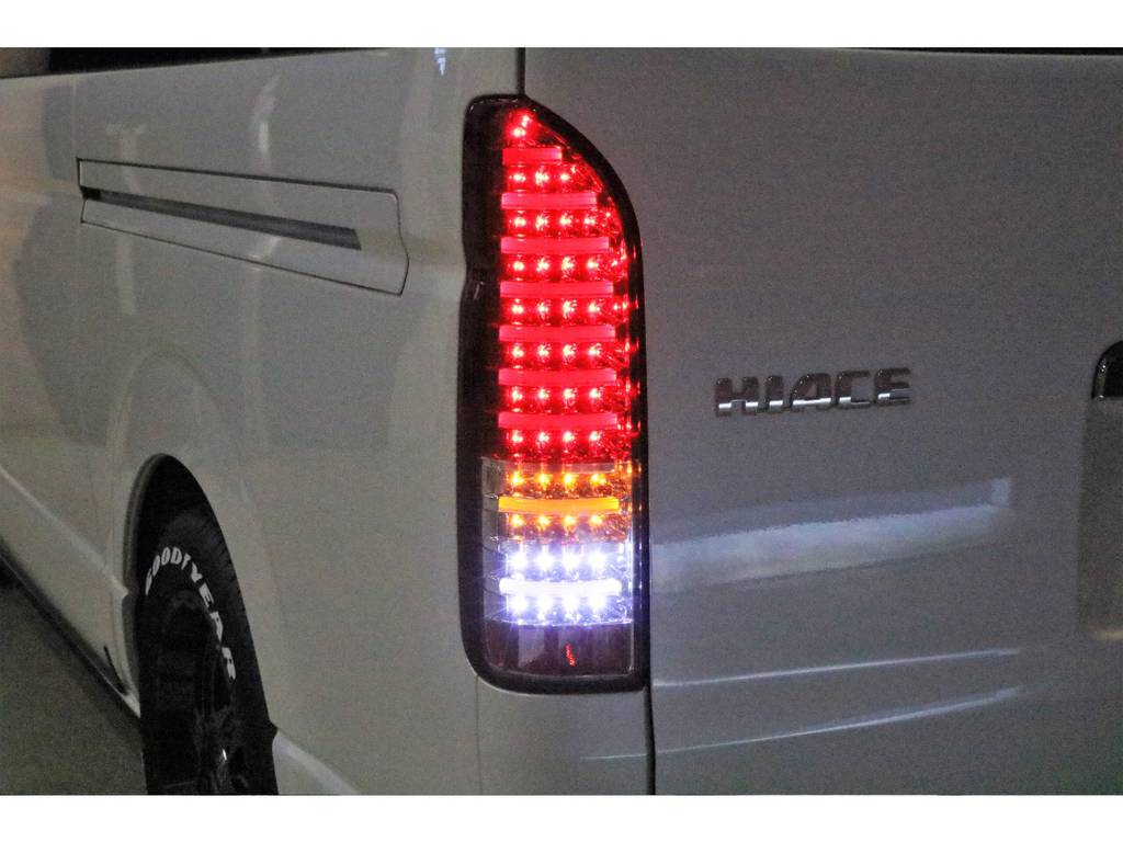 ヴァレンティ製LEDテール