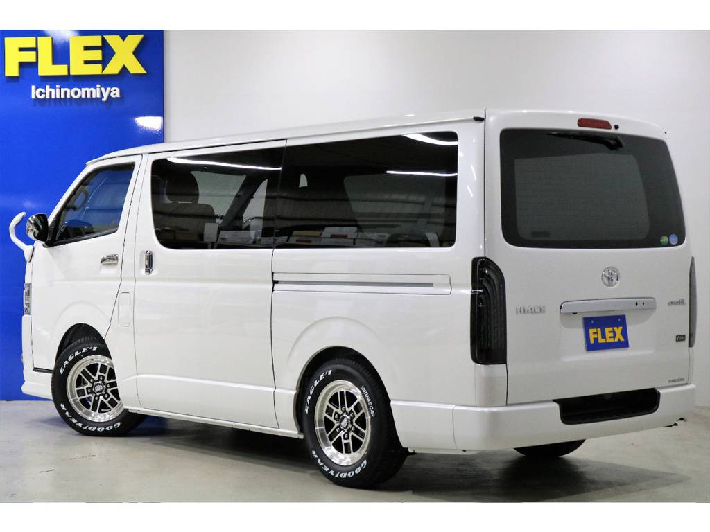 FLEXランクルハイエース一宮店！！国道２２号線沿いの広々店舗！！お問い合わせは、0586777753まで