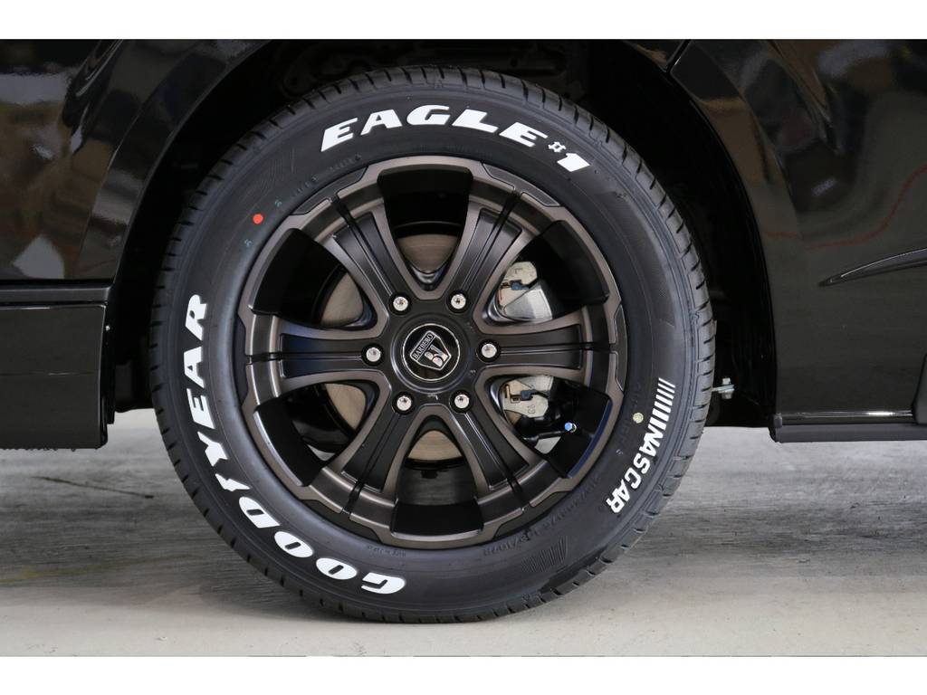バルベロ　ディープス　17インチアルミホイール＆Goodyear　EAGLE1　NASCARタイヤ♪