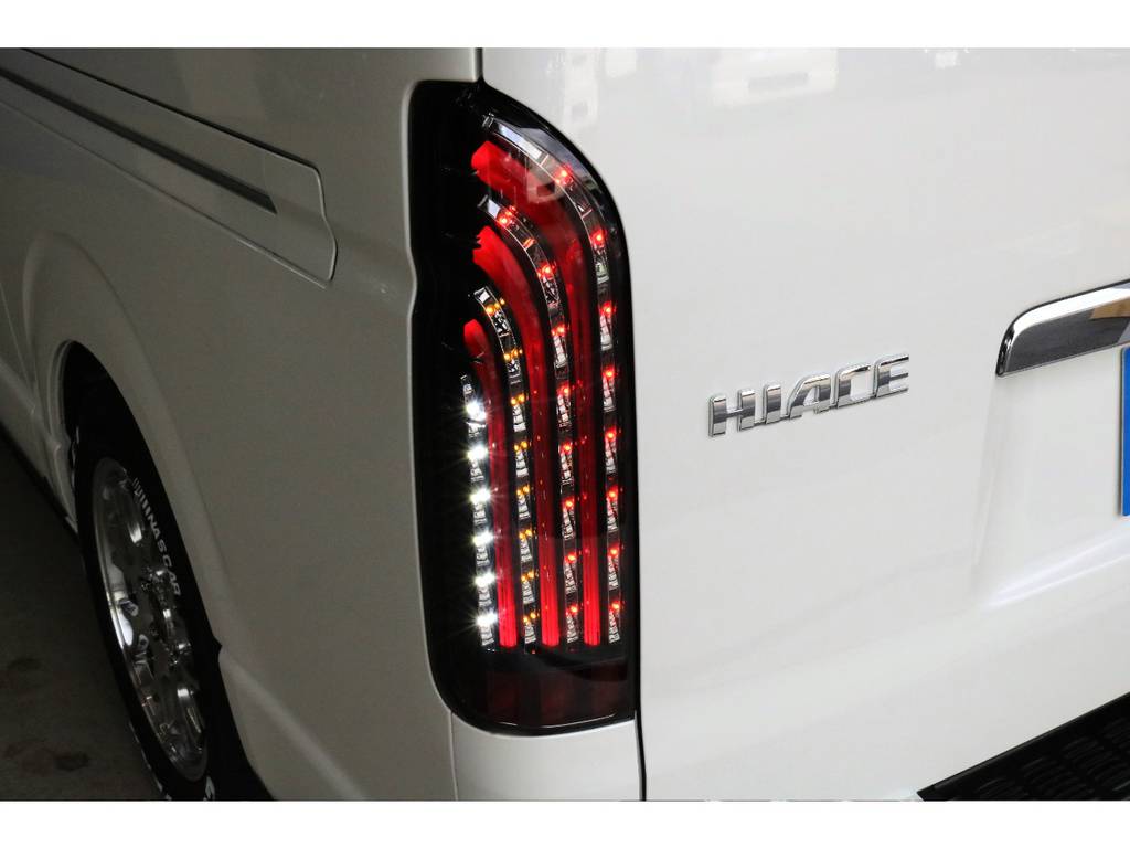 ＦＬＥＸオリジナル煌きレッドＬＥＤテールを新品で装着♪
