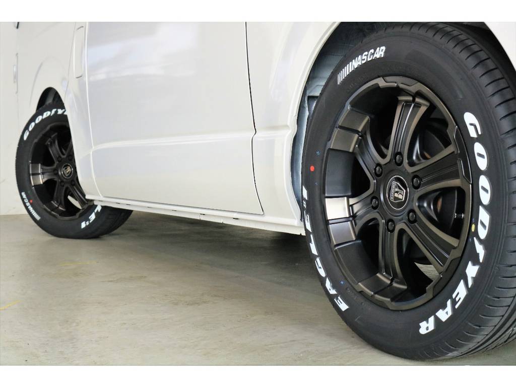 Goodyear　EAGLE1　NASCARタイヤ装着済み!!!!!!