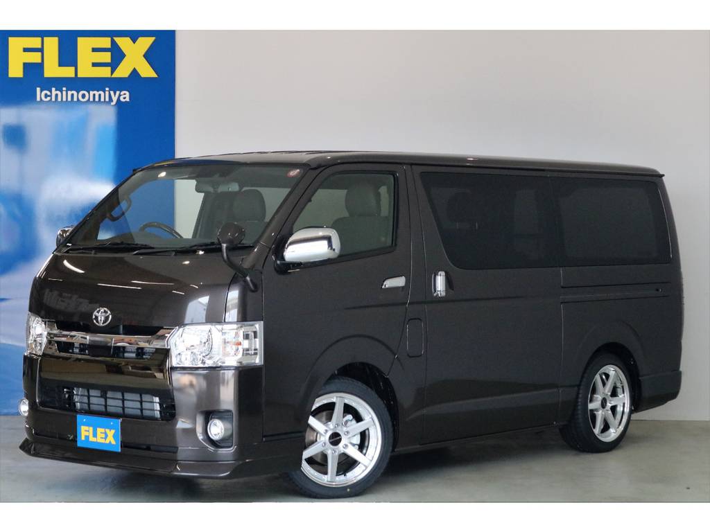 ディーラーでは販売終了の50THアニバーサリー専用ボディーカラー　グラファイトメタリック即納車可能です！