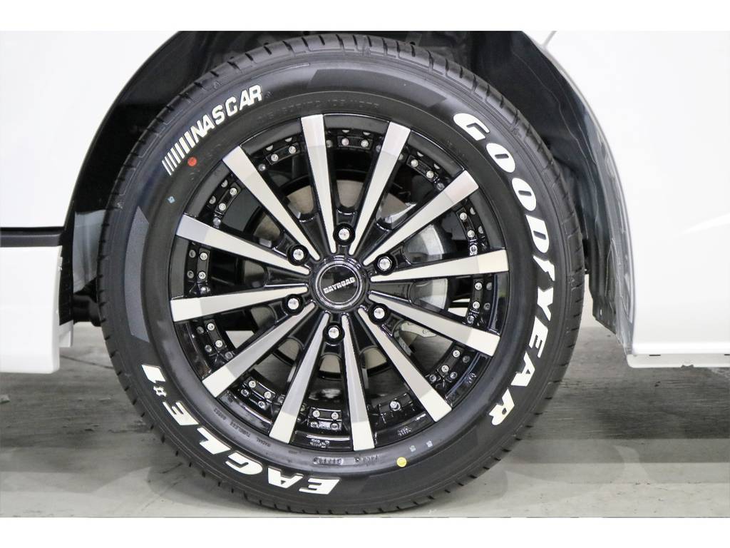 ホイールにはＢＡＹ　ＲＯＡＤ１７インチアルミホイールを新品で装着♪