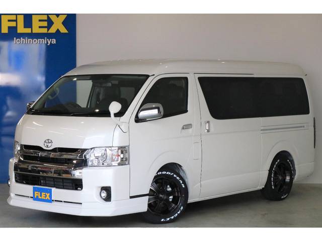 新車ハイエースワゴンＧＬ　２ＷＤ・オリジナル内装架装Ｒ１が入荷いたしました!!!