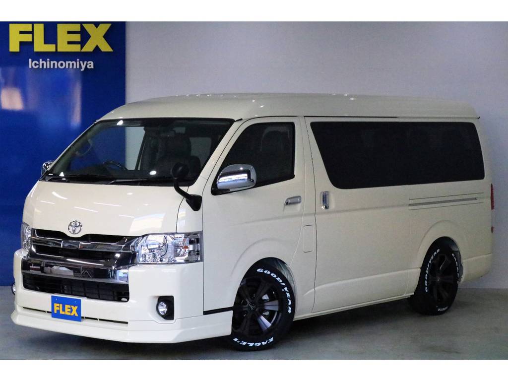 新型ハイエースワゴンGL・特設カラーライトイエローが入荷いたしました!!!!