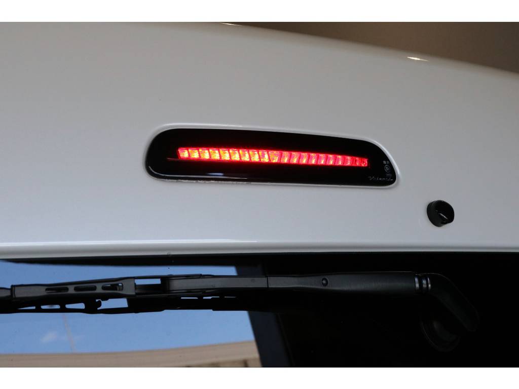 ヴァレンティ製ブラックＬＥＤハイマウントストップランプ