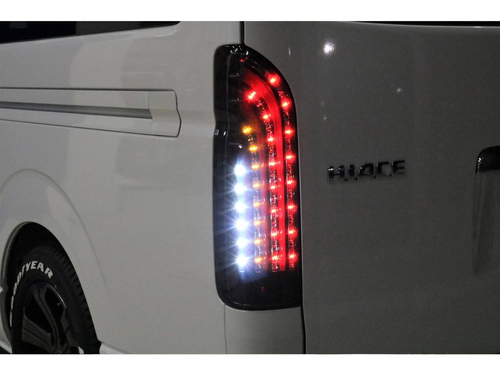 ＦＬＥＸオリジナル煌きレッドＬＥＤテールランプを新品でインストール♪