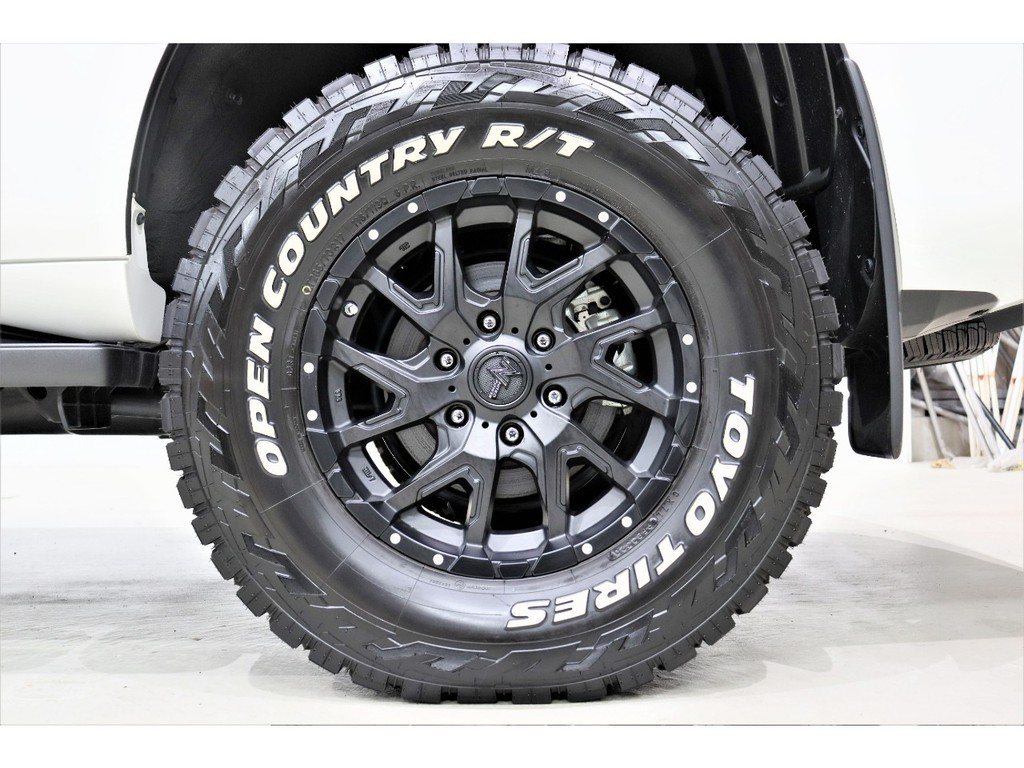 TOYO　オープンカントリーR/Tタイヤ!!!!