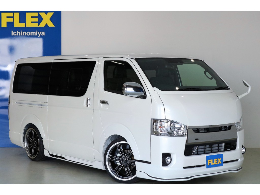 FLEXランクルハイエース一宮店！！国道２２号線沿いの広々店舗！！お問い合わせは、0586777753まで