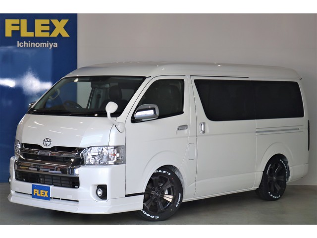 新車ハイエースワゴンＧＬ　２ＷＤ・オリジナル内装架装Ｒ１が入荷いたしました!