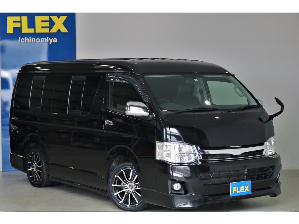 FLEXランクルハイエース一宮店！！国道２２号線沿いの広々店舗！！お問い合わせは、0586777753まで