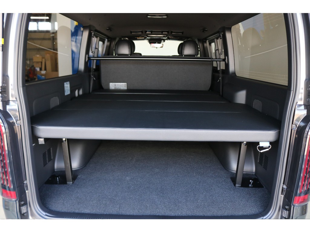 FLEXベットキット装着済みです!!!!車中泊や荷物の二段済みにももってこいです!!!!