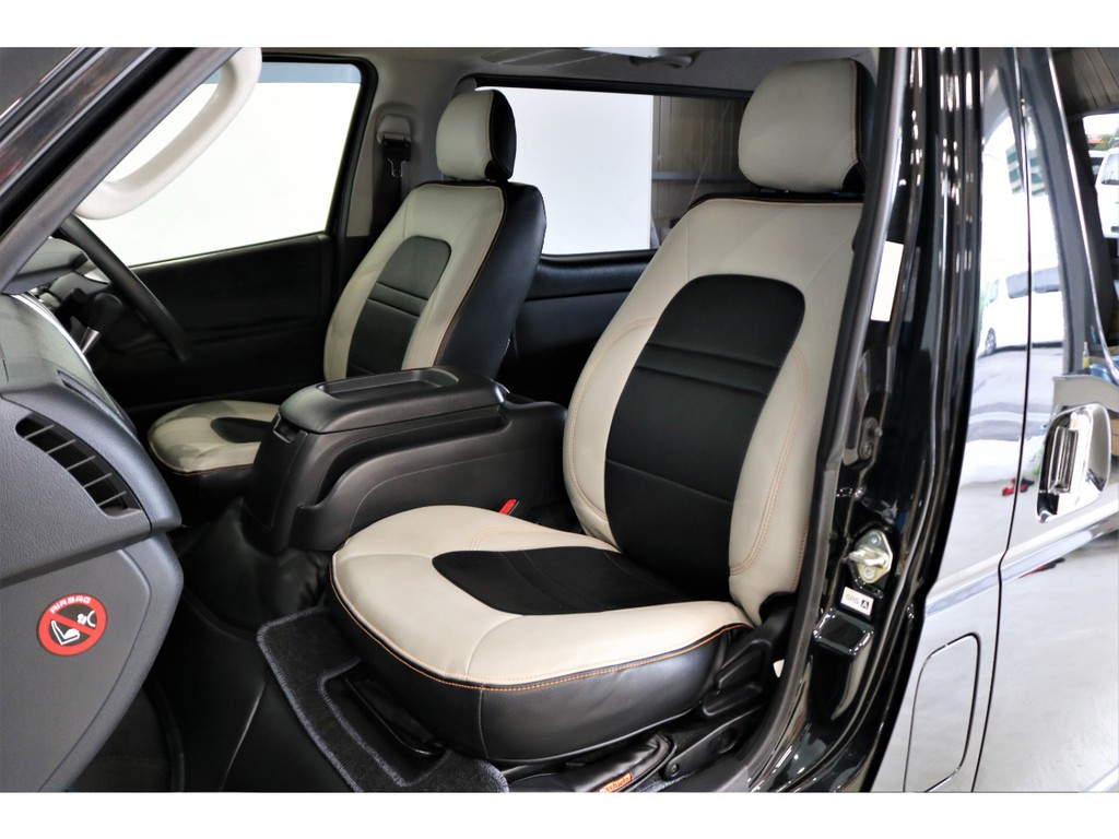 ユーアイビーグル製シートカバー！お洒落な車内を演出します！