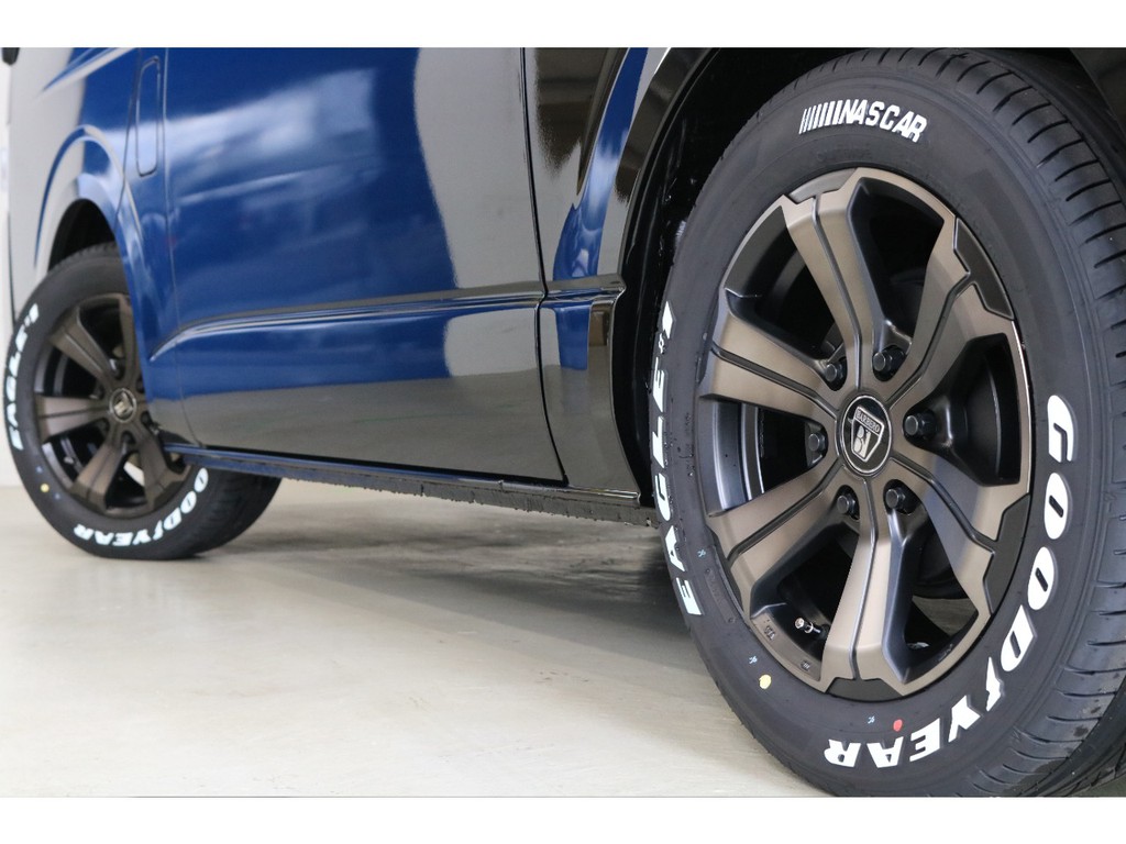 FLEXオリジナルカラーリング　クリムソンバルベログランデ17インチアルミホイール＆Goodyear　NASCARタイヤ!!!!」