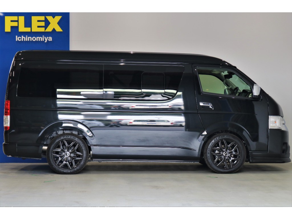 足回りは乗り心地も考慮して2インチローダウンブロックキットを新品で装着しております