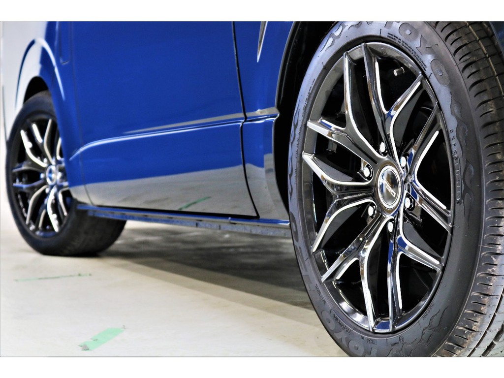 タイヤにTOYO　H20タイヤをセレクト