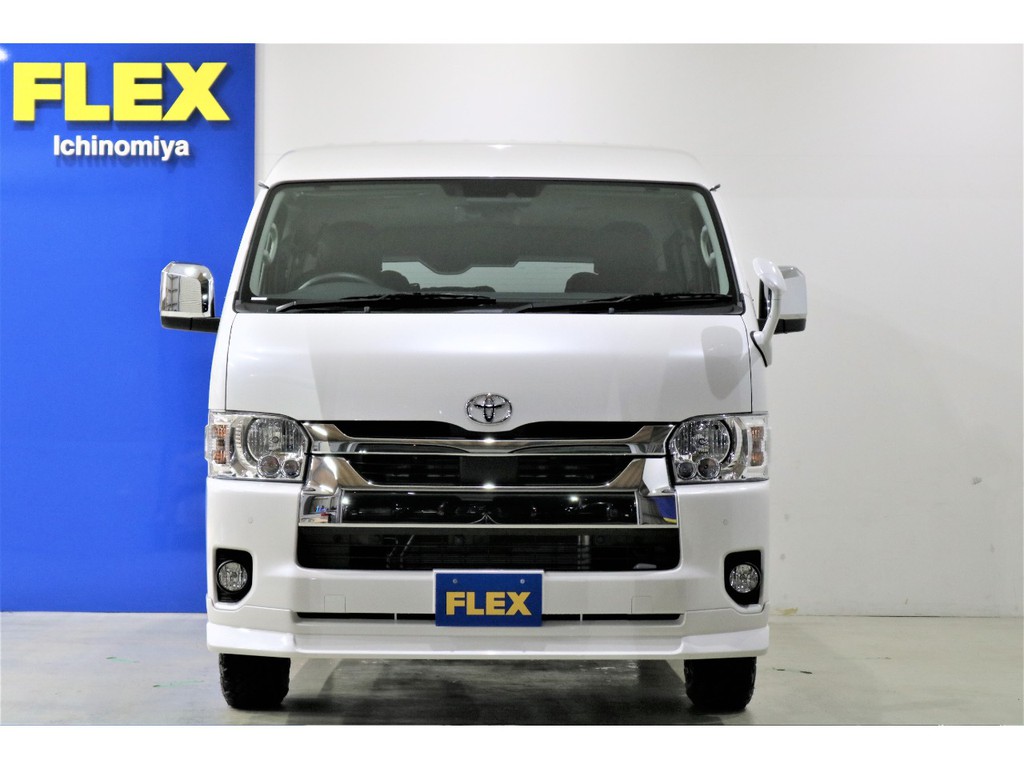 FLEXオリジナルパーツを多数装着！