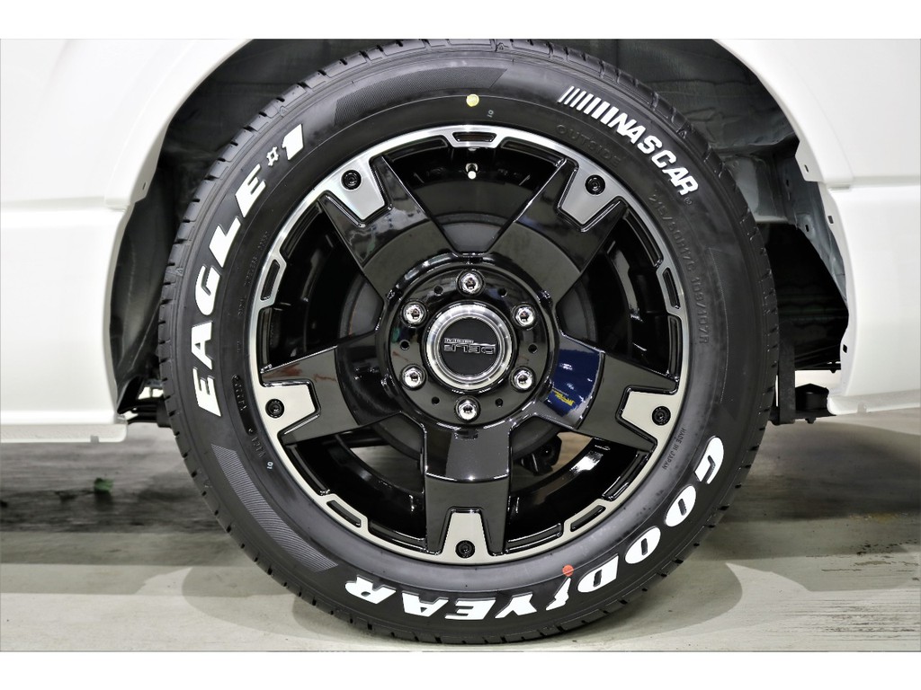 FLEXオリジナル　Delf０３　17インチアルミホイール＆Goodyear　NASCARタイヤ!!!!