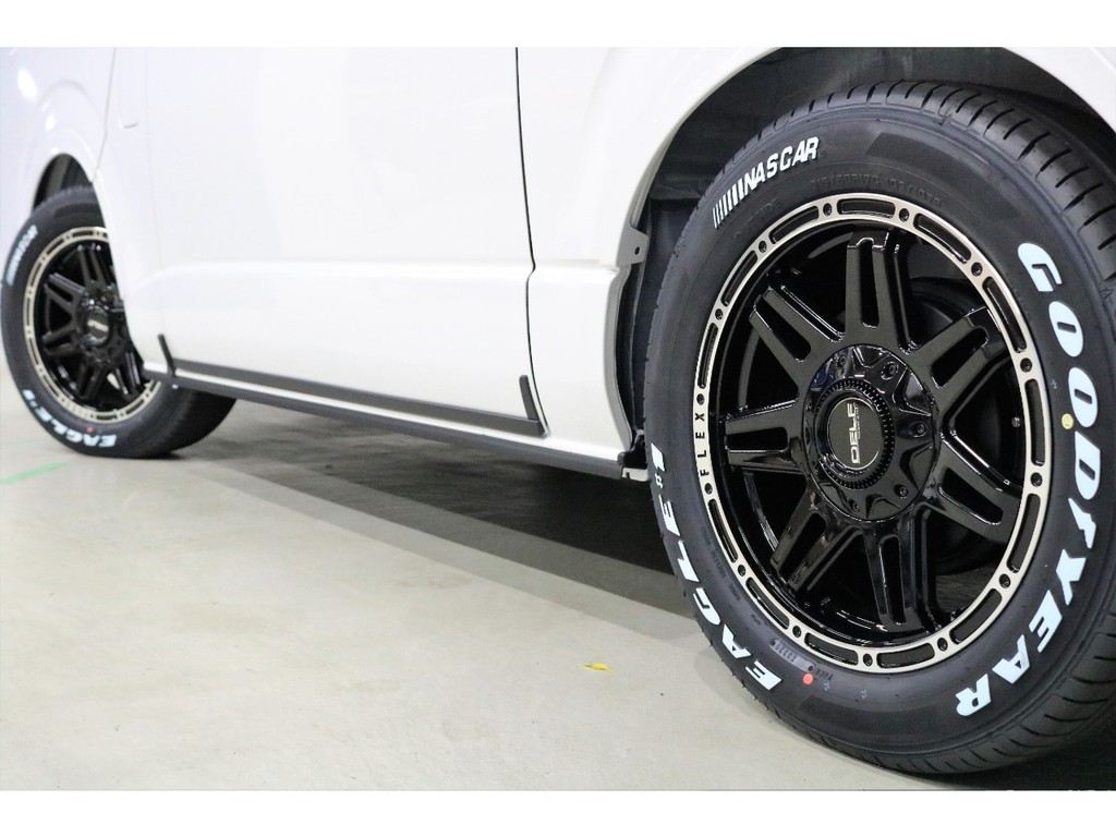 Goodyear　EAGLE1　NASCARタイヤ装着