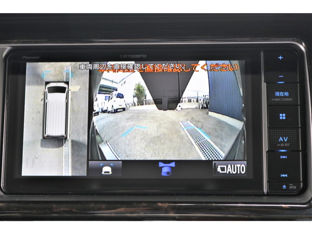 メーカーオプションのパノラミックビューモニターもついており、もちろん映像は配線加工済み!!!!